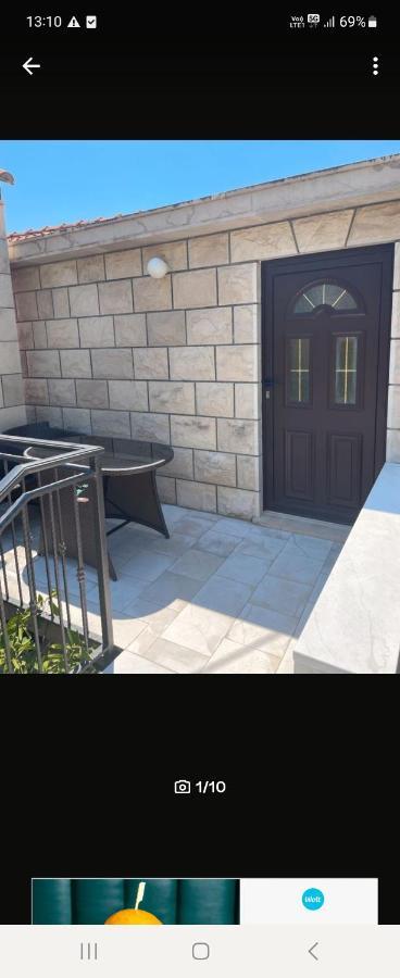 H&D Apartment Sumartin Luaran gambar